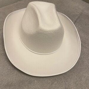 Elegant White Cowboy Hat
